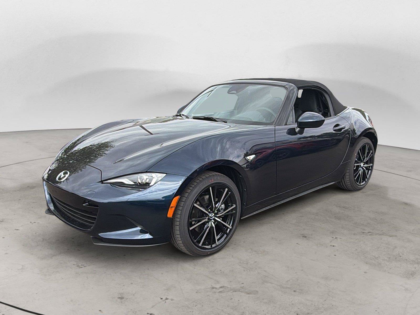 New 2026 MAZDA MX-5 Miata Grand Touring RWD image 3