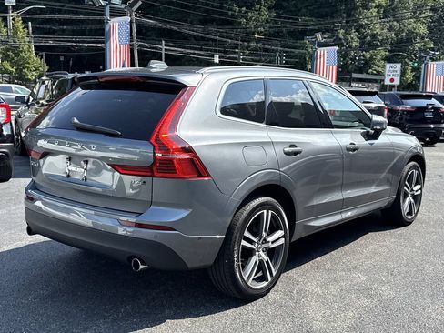 Used 2019 Volvo XC60 T6 Momentum w/ Multimedia Package AWD/4WD image 5