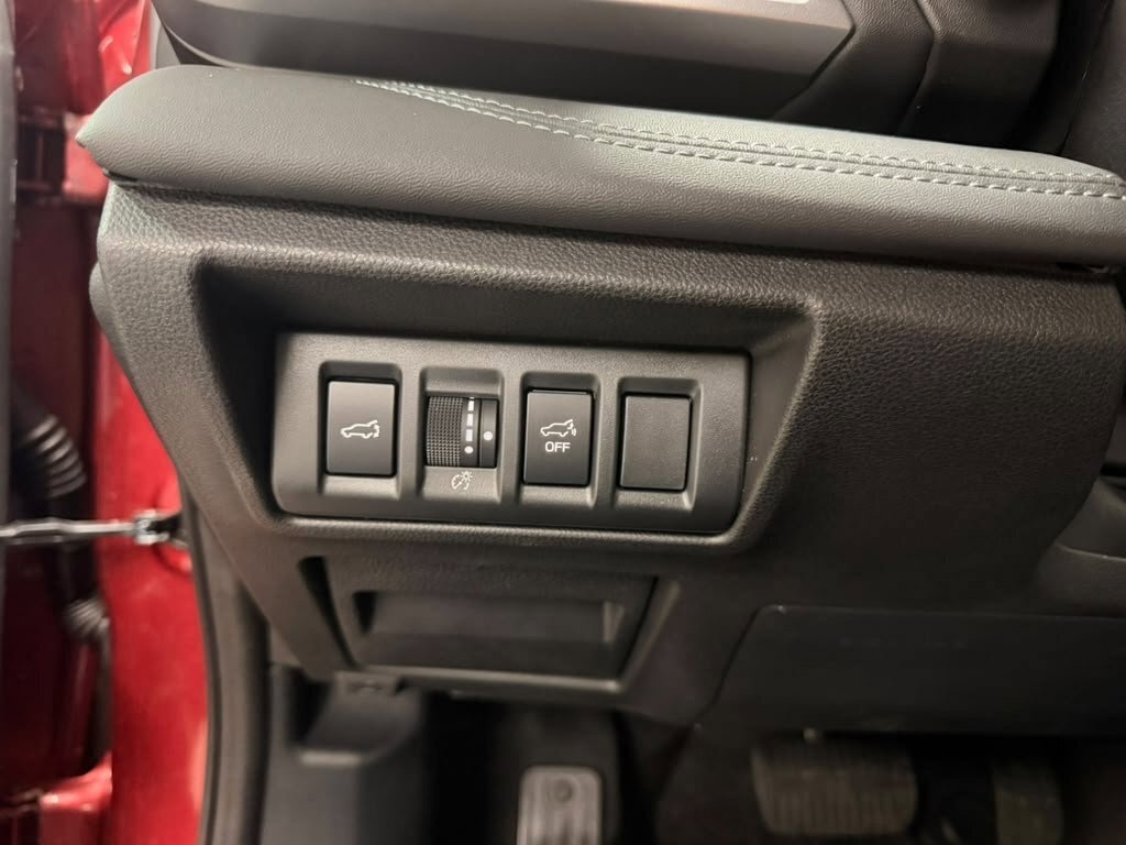 Used 2024 Subaru Outback Touring XT AWD/4WD image 26