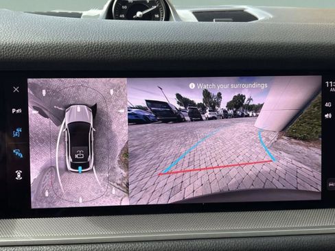 Used 2025 Porsche Cayenne E-Hybrid Coupe AWD/4WD image 22