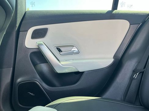 Used 2020 Mercedes-Benz CLA 35 AMG 4MATIC image 18