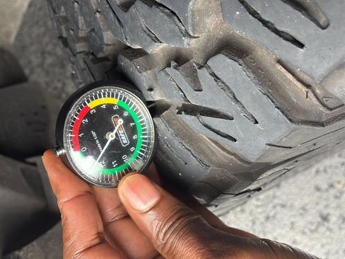 Used 2015 Toyota Tundra 1794 Edition image 35