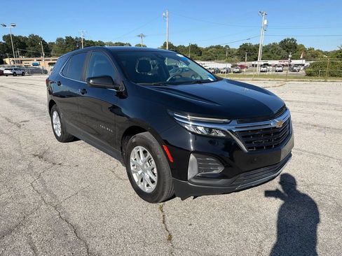 Used 2024 Chevrolet Equinox LT FWD image 1