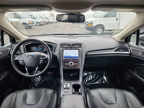 Used 2020 Ford Fusion Titanium image 35