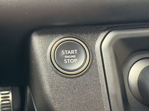 Used 2024 Land Rover Defender 130 X AWD/4WD image 17
