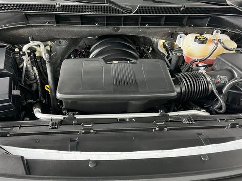 Used 2025 GMC Yukon Denali image 36