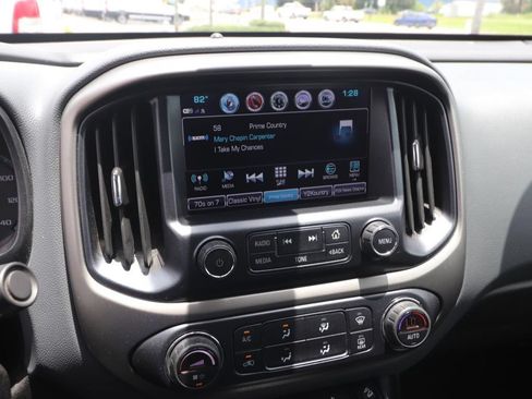 Used 2018 Chevrolet Colorado Z71 AWD/4WD image 20