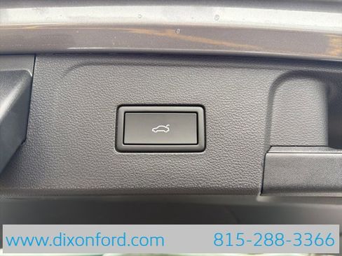 New 2026 Volkswagen Atlas SEL Premium R-Line image 28