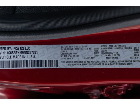 Used 2022 RAM 1500 Limited w/ Cold Weather Group image 31