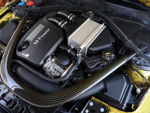 Used 2020 BMW M4 Coupe w/ Competition Package RWD image 52