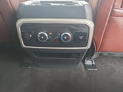 Used 2023 Ford Expedition Max Limited image 39