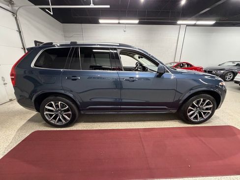 Used 2019 Volvo XC90 T6 Momentum w/ Advanced Package image 11