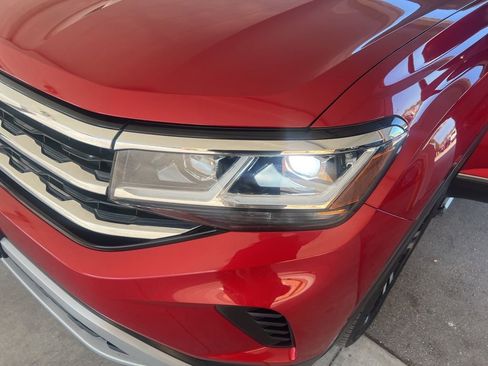 Used 2021 Volkswagen Atlas SEL Premium image 31