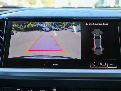 Used 2024 Audi Q4 e-tron Premium w/ Convenience Package image 23