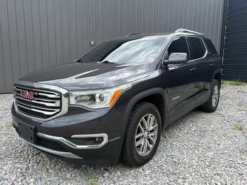 Used 2017 GMC Acadia SLE AWD/4WD image 1