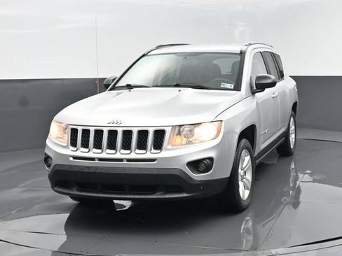 Used 2011 Jeep Compass 4WD image 25