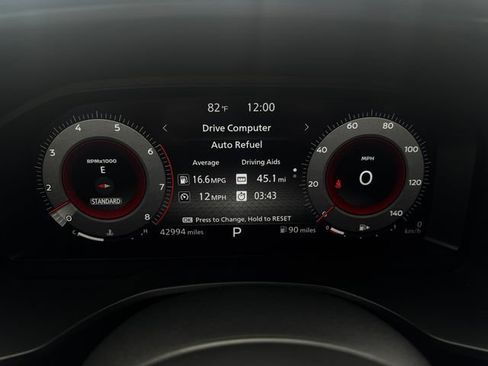 Used 2023 Nissan Rogue Platinum w/ Platinum Premium Package FWD image 16
