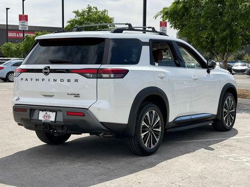 New 2026 Nissan Pathfinder Platinum AWD/4WD image 6