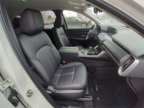 Used 2025 MAZDA CX-90 3.3 Turbo w/ Select Package image 22