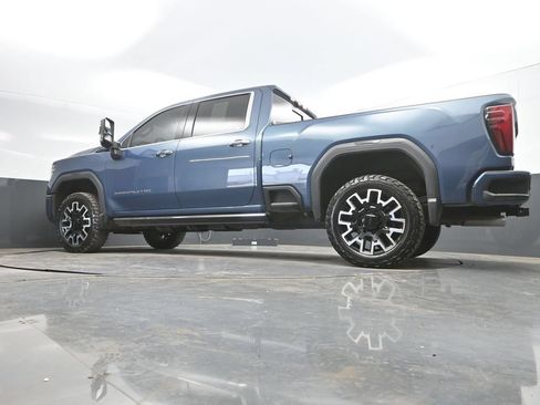 Used 2025 GMC Sierra 2500 Denali Ultimate AWD/4WD image 40