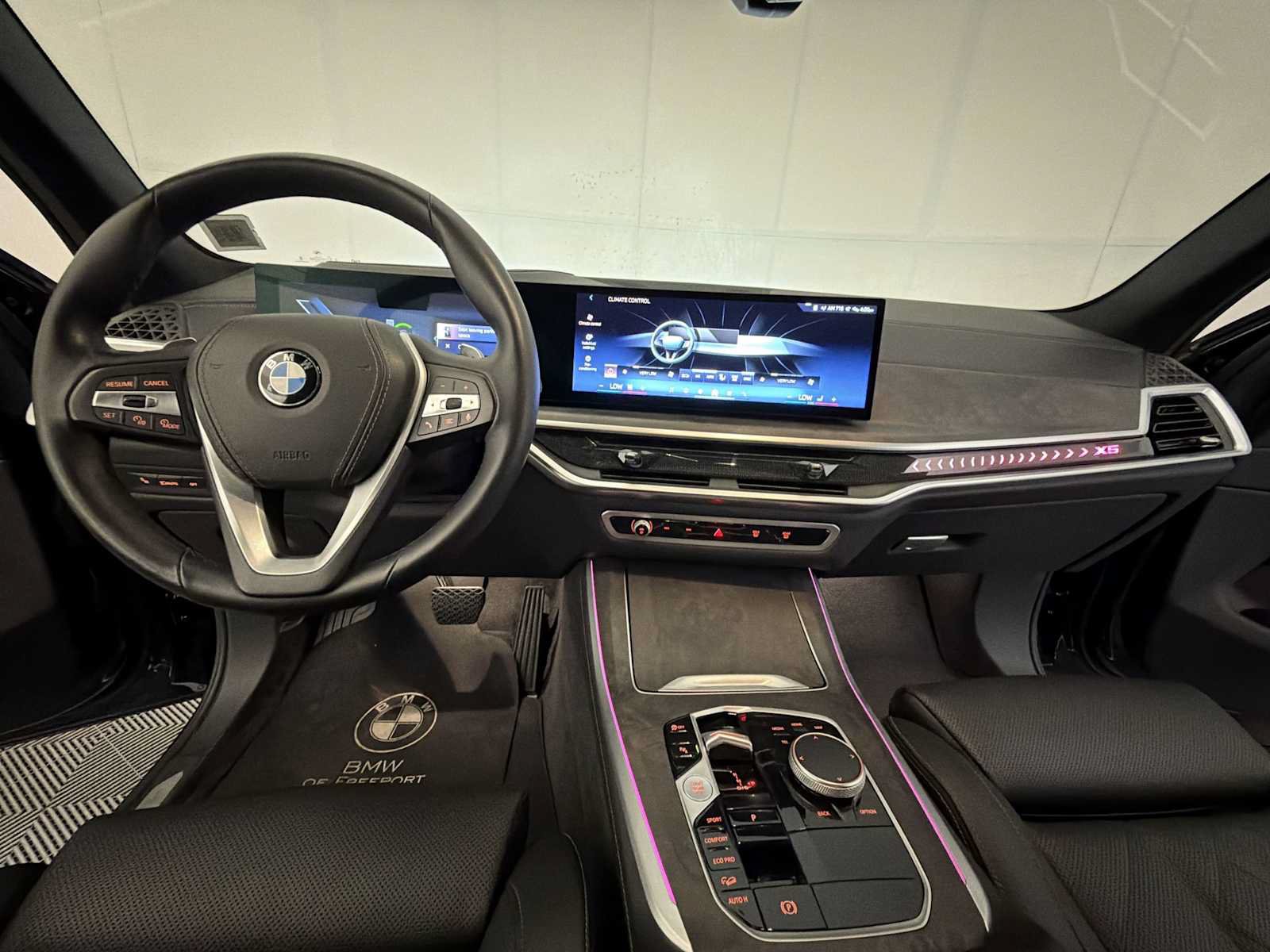 Used 2024 BMW X5 xDrive40i w/ Premium Package AWD/4WD image 17