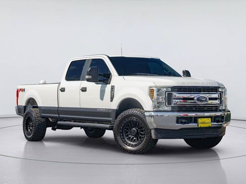Used 2019 Ford F350 XL w/ STX Appearance Package AWD/4WD image 1