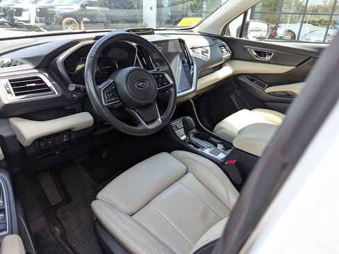 Used 2023 Subaru Ascent Limited AWD/4WD image 3