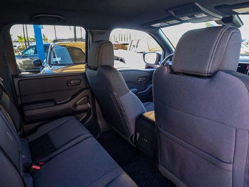 New 2026 Nissan Frontier SV image 16