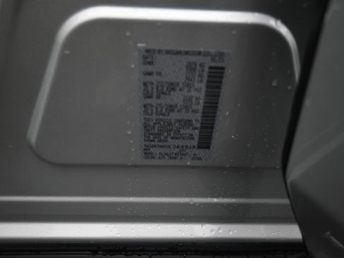 New 2025 Nissan Pathfinder Platinum image 9