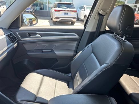 Used 2021 Volkswagen Atlas SEL R-Line AWD/4WD image 21