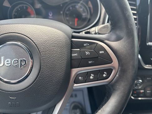 Used 2020 Jeep Cherokee High Altitude AWD/4WD image 15
