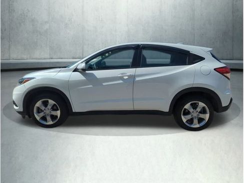 Used 2020 Honda HR-V LX image 2