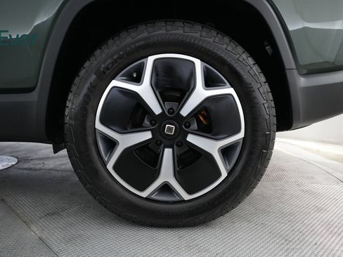 Used 2023 Rivian R1S Adventure AWD/4WD image 9