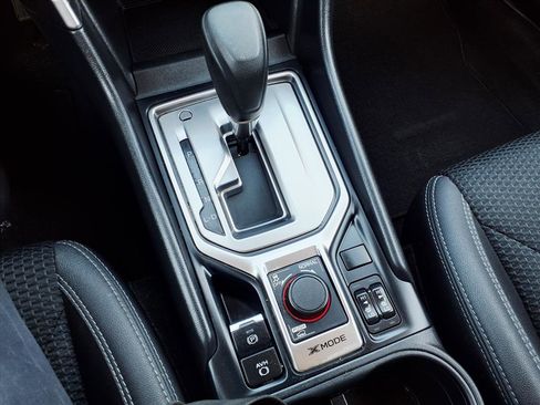 Used 2020 Subaru Forester Premium image 26