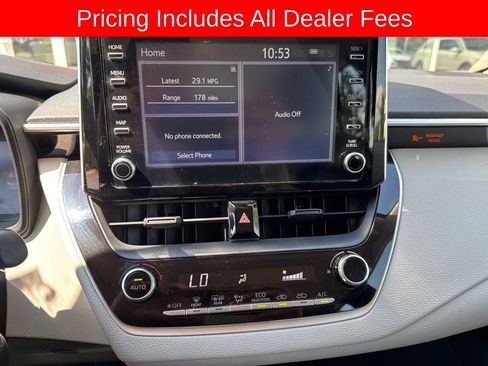 Used 2020 Toyota Corolla LE FWD image 13