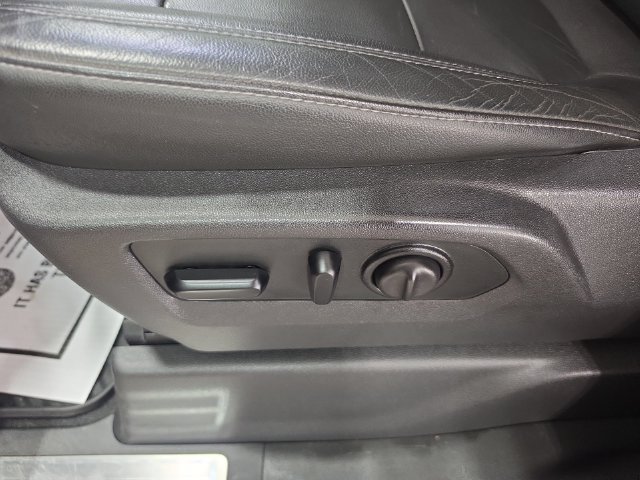 Used 2019 Chevrolet Silverado 1500 RST w/ All-Star Edition AWD/4WD image 22