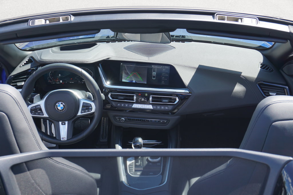 Used 2026 BMW Z4 sDrive30i RWD image 25