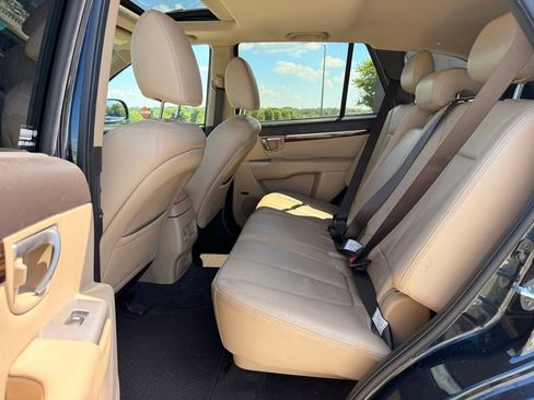 Used 2012 Hyundai Santa Fe Limited w/ Navigation Pkg 4 FWD image 5