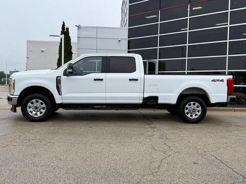 Used 2023 Ford F250 XLT AWD/4WD image 6