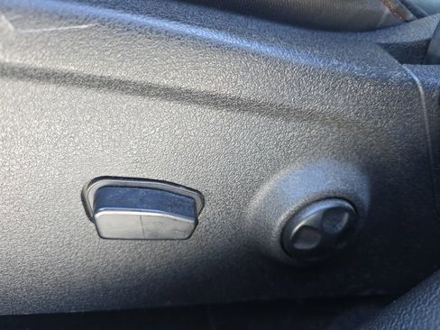 Used 2016 Dodge Journey R/T w/ Driver Convenience Group image 17