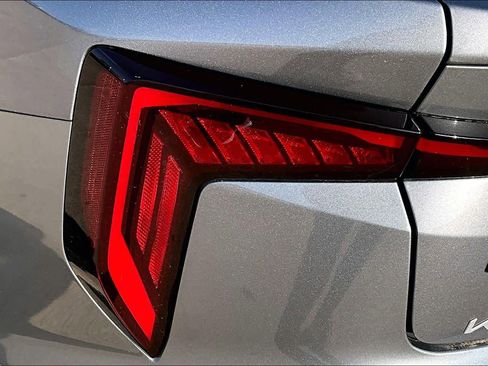 Used 2025 Kia K4 LXS image 23