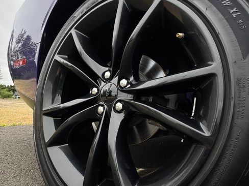 Used 2016 Dodge Challenger R/T Plus RWD image 41