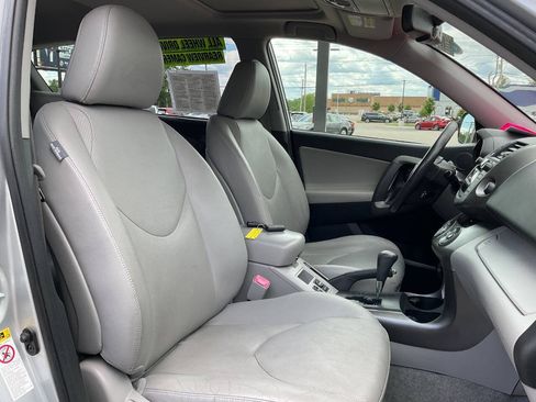 Used 2010 Toyota RAV4 Limited AWD/4WD image 38