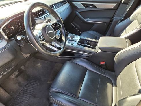 Used 2025 Jaguar F-PACE R-Dynamic S image 15