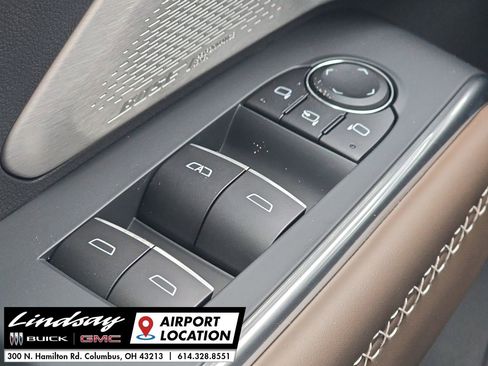 New 2026 GMC Acadia Denali Ultimate w/ LPO, Floor Liner Package AWD/4WD image 25