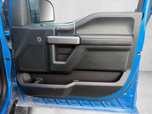 Used 2019 Ford F150 XLT w/ Equipment Group 302A Luxury AWD/4WD image 28