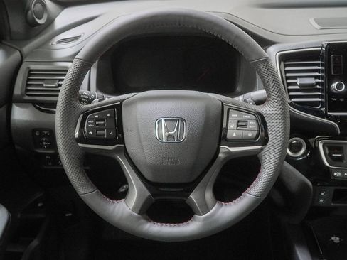 New 2026 Honda Ridgeline Black Edition image 25