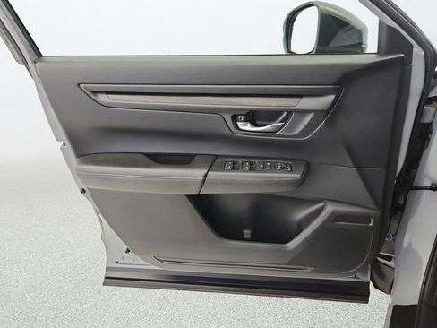 Used 2025 Honda CR-V Sport image 22