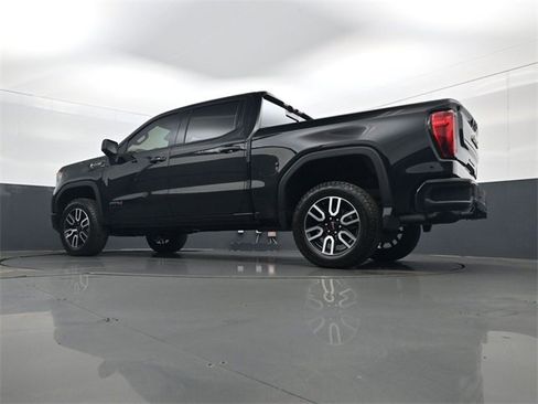Used 2023 GMC Sierra 1500 AT4 w/ Technology Package image 27