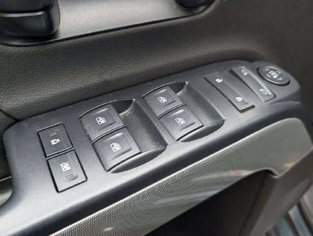 Used 2019 Chevrolet Silverado 1500 LT w/ All Star Edition AWD/4WD image 16